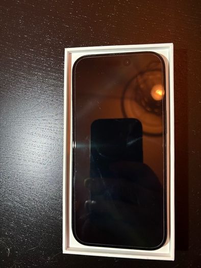 Apple iPhone 15 in black 128 gb with BURGA case and screen protector