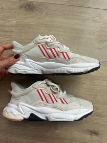Adidas Ozweego like new runners