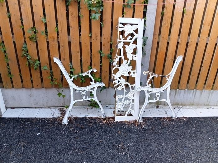 garden bench