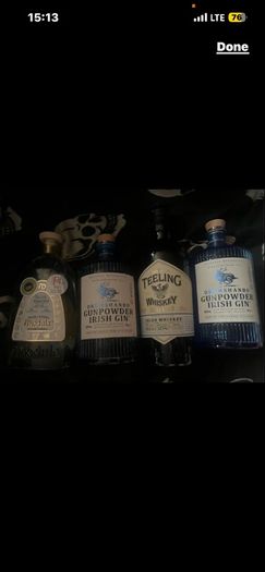 Decorative or collectible empty bottles vodka  whisky, gin, Irish whiskey Connemara whiskey Jameson powers ballantines Johnnie walkers TEELING disaronno Irishman Hennessy Drumshanbo Gunpowder Irish Gin vodka whiskey empty Bottle Jack Daniels Bombay sapphi