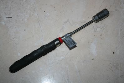 Magnetic Telescoping Pick Up Tools
