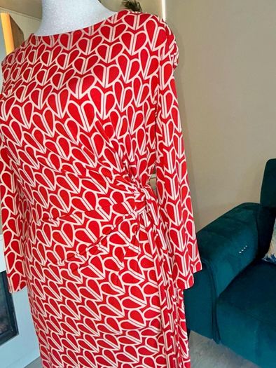 Ladies dress