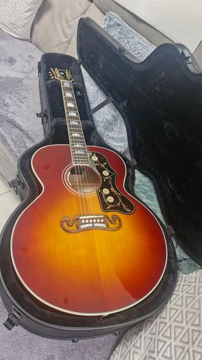 gibson sj200