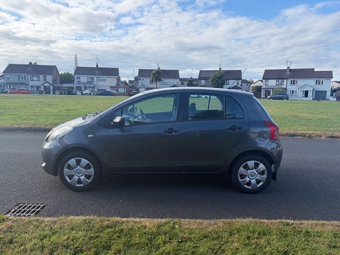 2009 Toyota Yaris 1.0