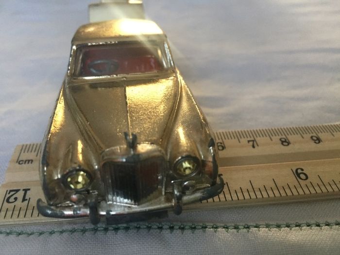 Corgi Bentley Continental. Model number 224. Gold. Rare model.