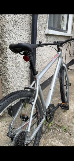 Great Condition Carrera Subway Hybrid Bike + Heavy Duty D-Lock + LED Lights  (Moving Sale)