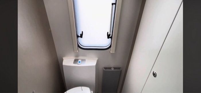 2016 caravan + Awning & Annex