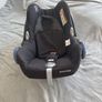 Maxi Cosi infant seat + isofix Image 2