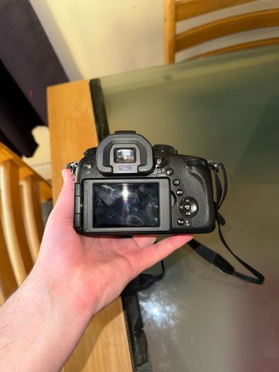 Panasonic Lumix DMCFZ1000 4K Camera Leica Lens Accessories