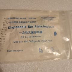 ear piercing kit