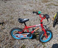Kids bike
