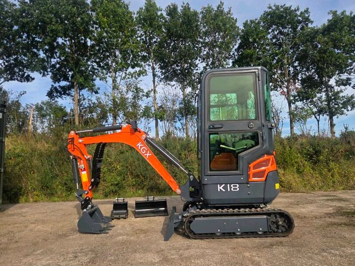 NEW 1.8ton Mini Digger Kubota Powered KGX K18