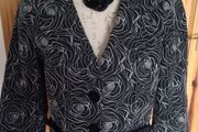 Wallis black &amp; white short jacket, fab on