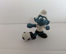 vintage football / soccer smurf 1974