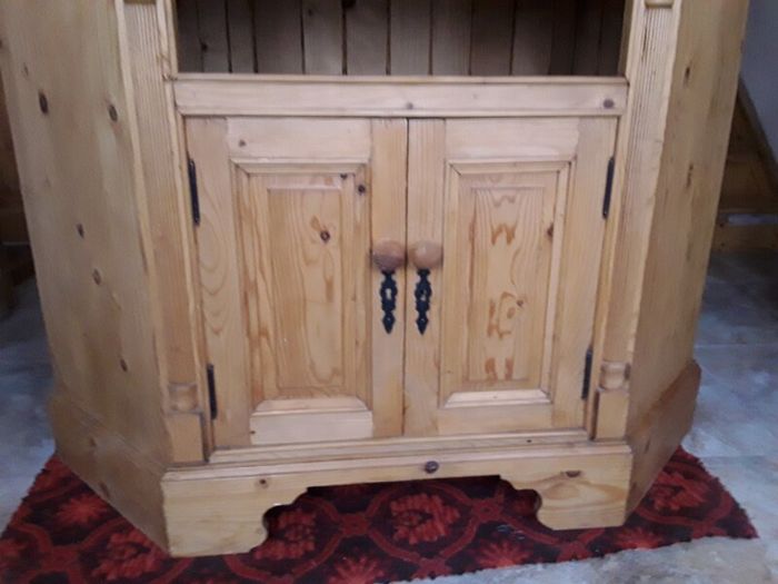 large pine unit