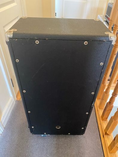 Vintage 2x12 guitar cab