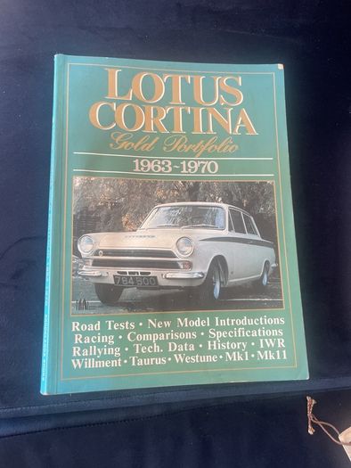 Lotus cortina book