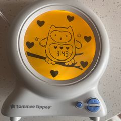 Tommee Tippee groclock