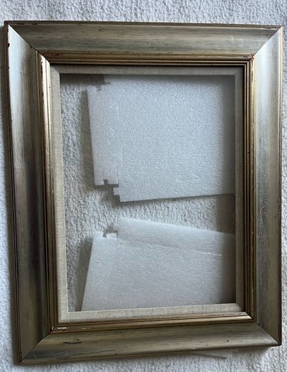 Silver gilt/champagne gold wood moulding picture frame with an off-white textured linen/canvas insert (liner)