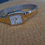 lorus quartz ladies two tone white dial expander Image 7