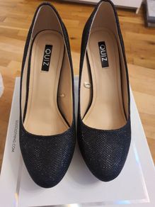 High heels shoes /black