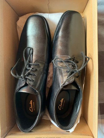 Clarks Howard Walk Black Leather Shoes