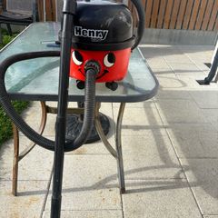 Henry hoover