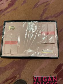 8 pc Irish linen table set