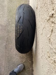 Pirelli diablo rosso corsa IV 200/55/17
