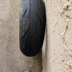 Pirelli diablo rosso corsa IV 200/55/17