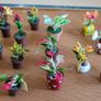 Tiny plants, flowerpots, vases for dolls house Image 2