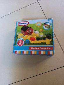 Little Tikes Play Sand Farmyard Set.  Age 3+ years.  B.N.W.T