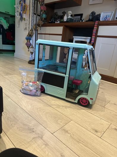 ice cream truck that converts into a seating area