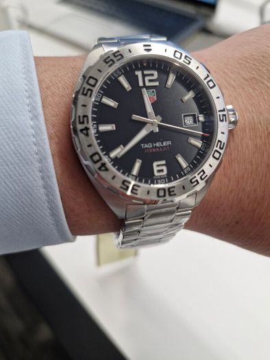 TAG Heuer Formula One Quartz / Black Dial / Full Set