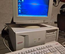 Retro Compaq Deskpro