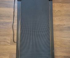 Walking pad with remote and incline