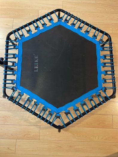 Trampoline-LEIKE