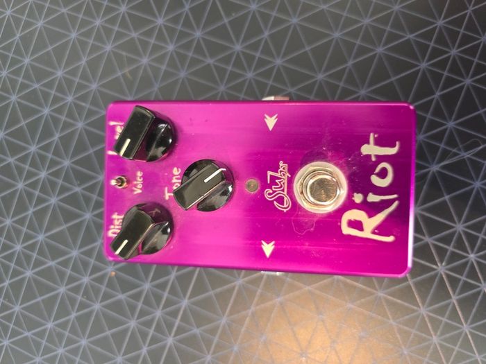 Suhr Riot Distortion