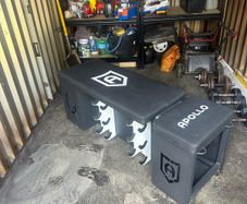 Heavy-duty multifunctional weights bench