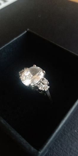 Sterling silver cubic zirconia ring size K