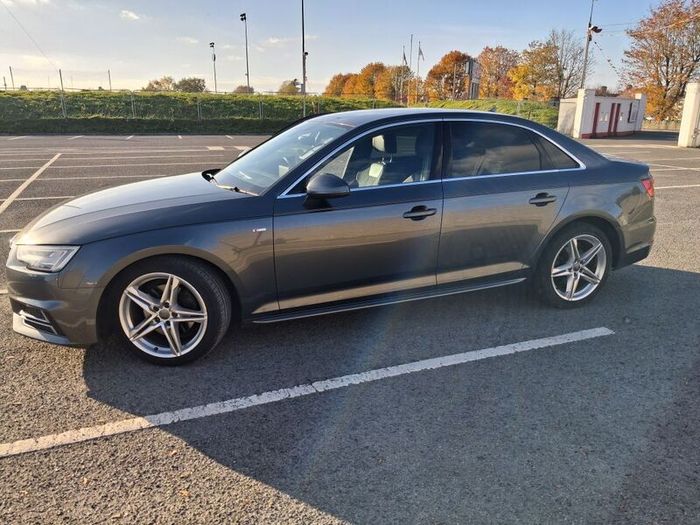 2017 Audi A4
