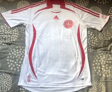 Denmark classic football jersey (New)