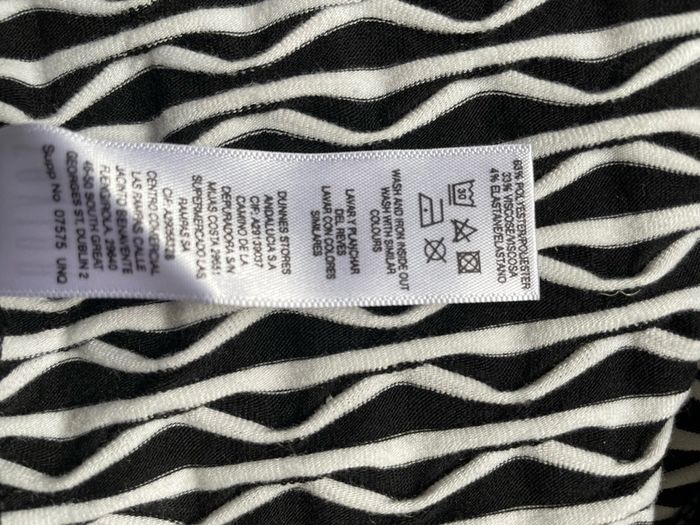 Savida black white dress size 14 New without tags