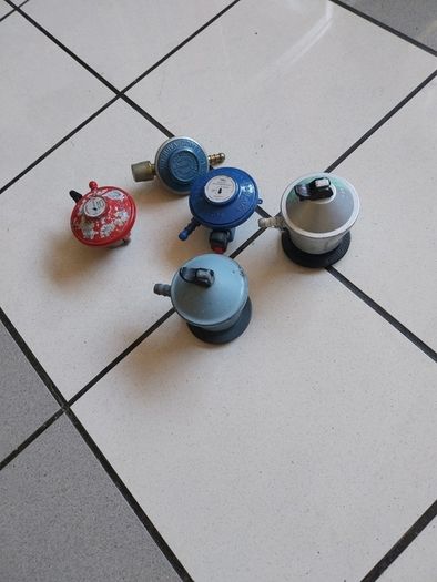 gas cylinder regulators