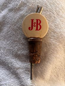 Pourer J & B