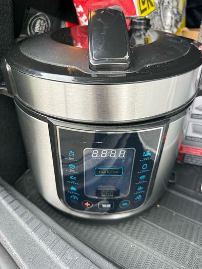 pressure cooker