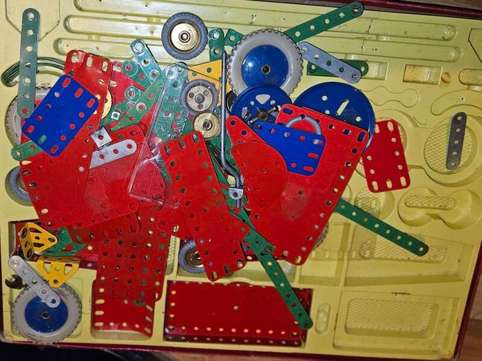 Bundle of Vintage Meccano