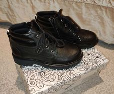 Clarks New kids shoes size UK1 EU33