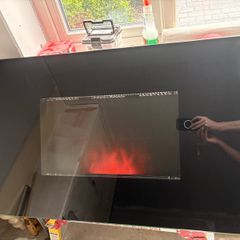 Electric fire with remote control