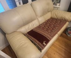 2 seater and 1 seater leather sofas both reclining